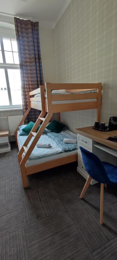 Hostel Night O'Clock Ополе Экстерьер фото