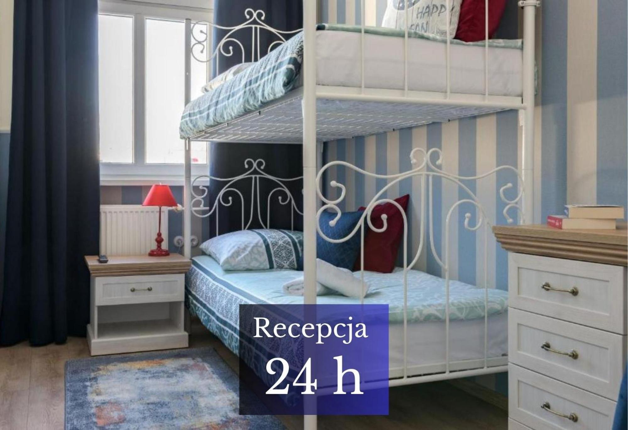 Hostel Night O'Clock Ополе Экстерьер фото